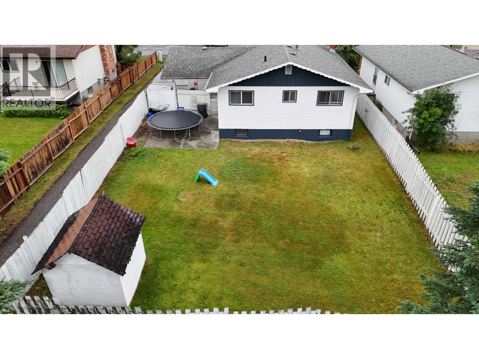 331 KILLOREN CRESCENT - 36