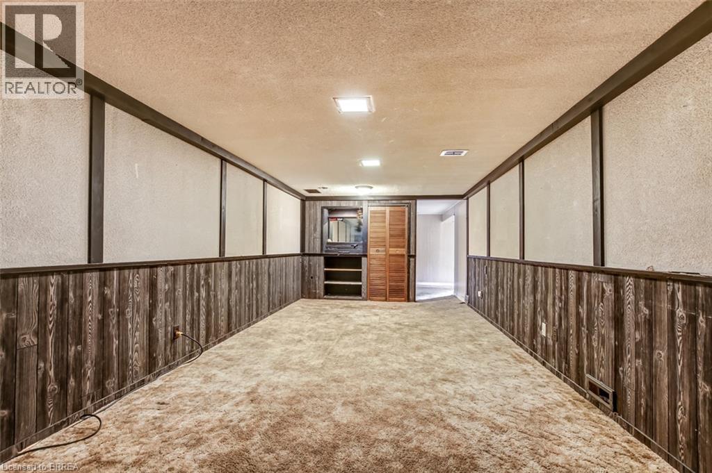 393 MARLBOROUGH Street - 18