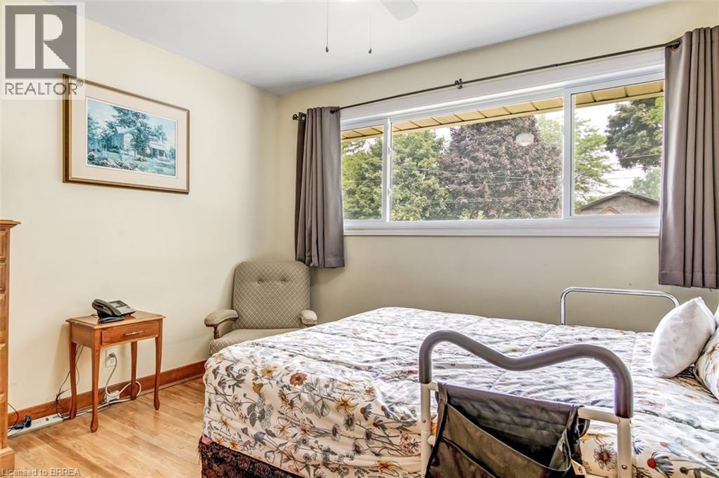 393 MARLBOROUGH Street - 15