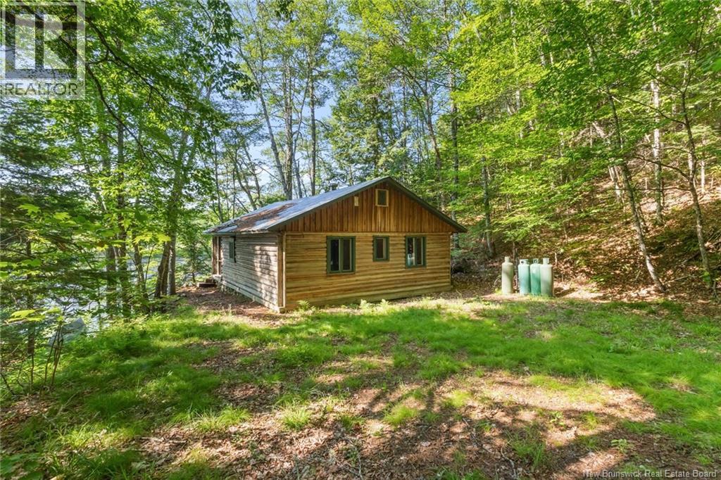 1403 Storeytown Road - 2