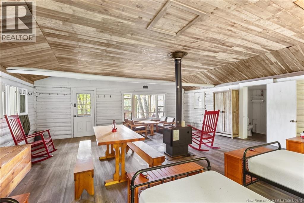 1403 Storeytown Road - 7