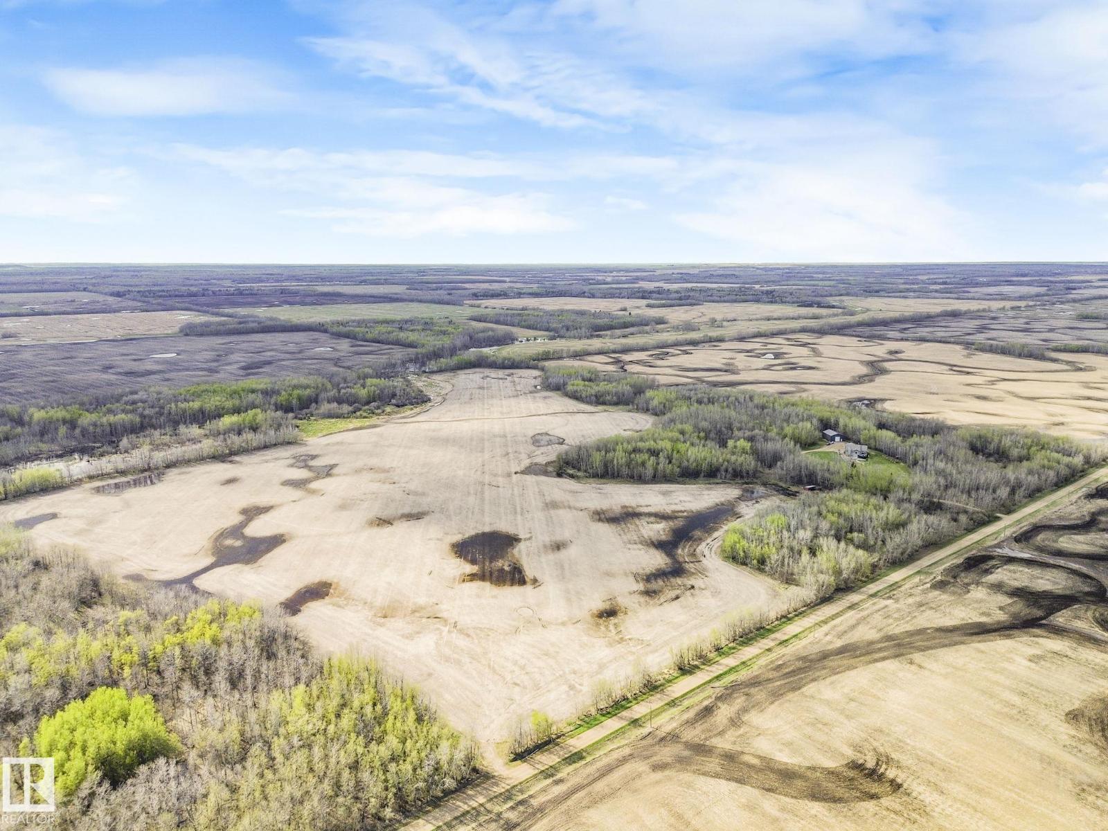 60030 Range Road 225 - 21