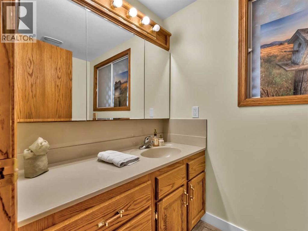 35 Horner Court NE - 18