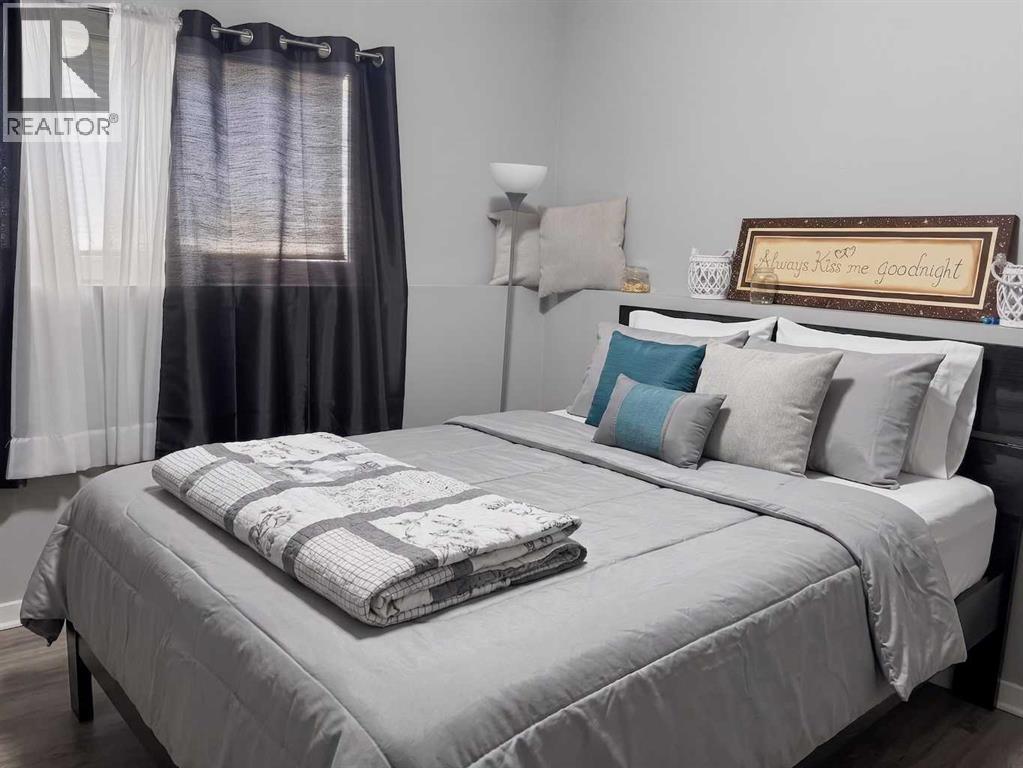 11212 75A Avenue - 27