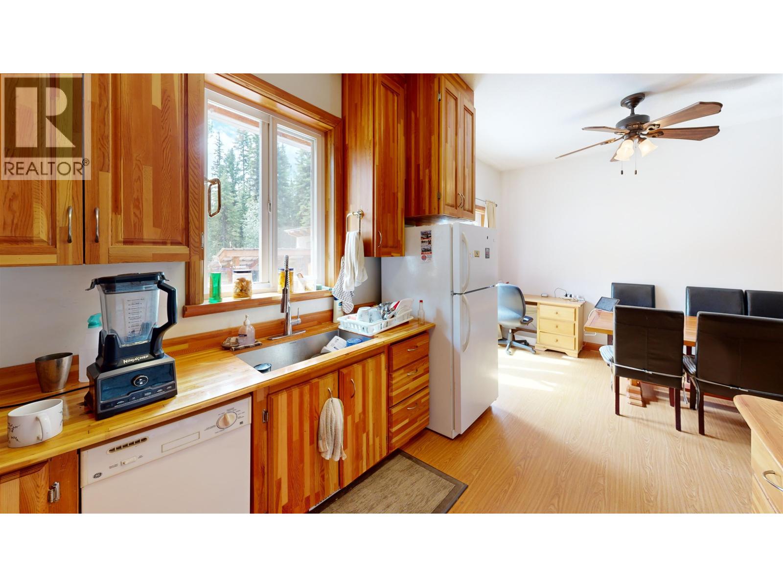 7636 KING ROAD - Image 8