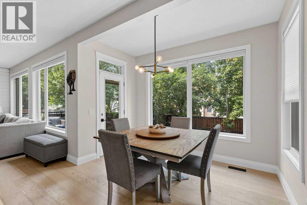 214 Cranleigh View SE - 14