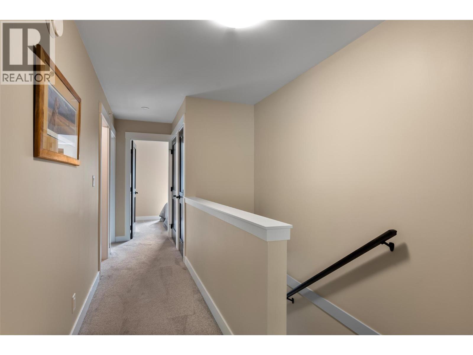#2 5050 VALLEY Drive - 24