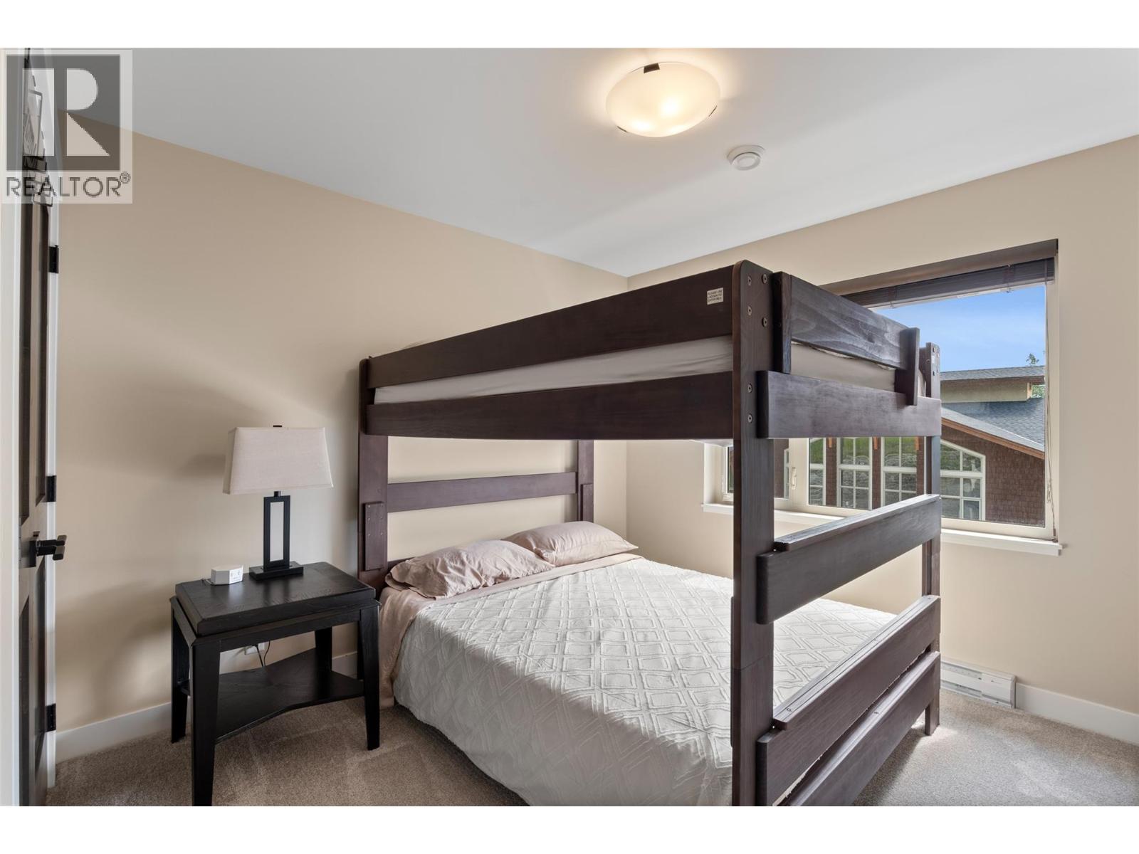 #2 5050 VALLEY Drive - 26