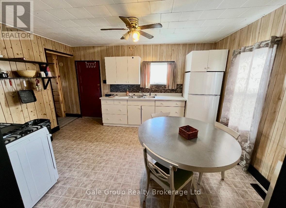 2541 HIGHWAY 105 HIGHWAY - 17