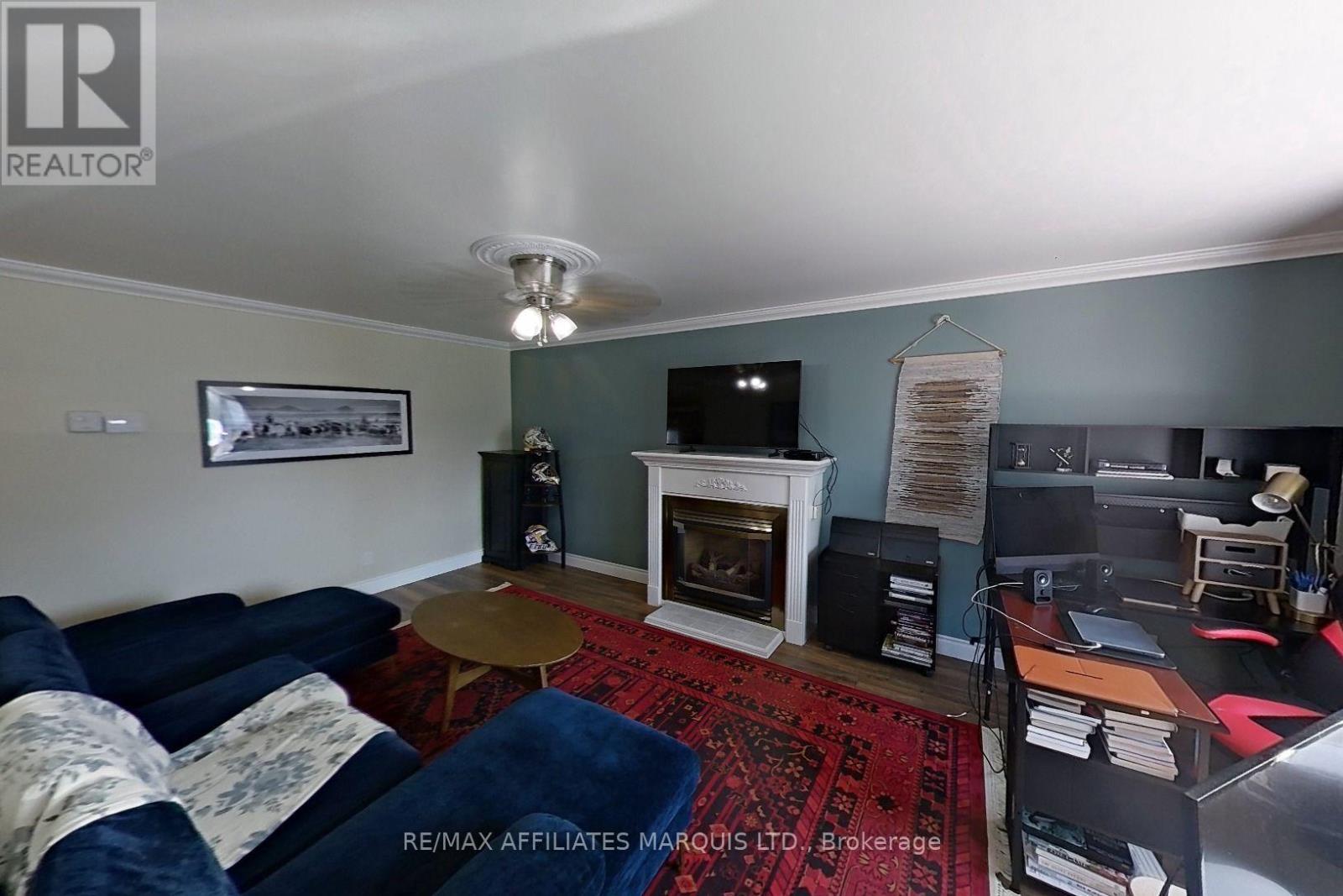 1101 MCCONNELL AVENUE - 8