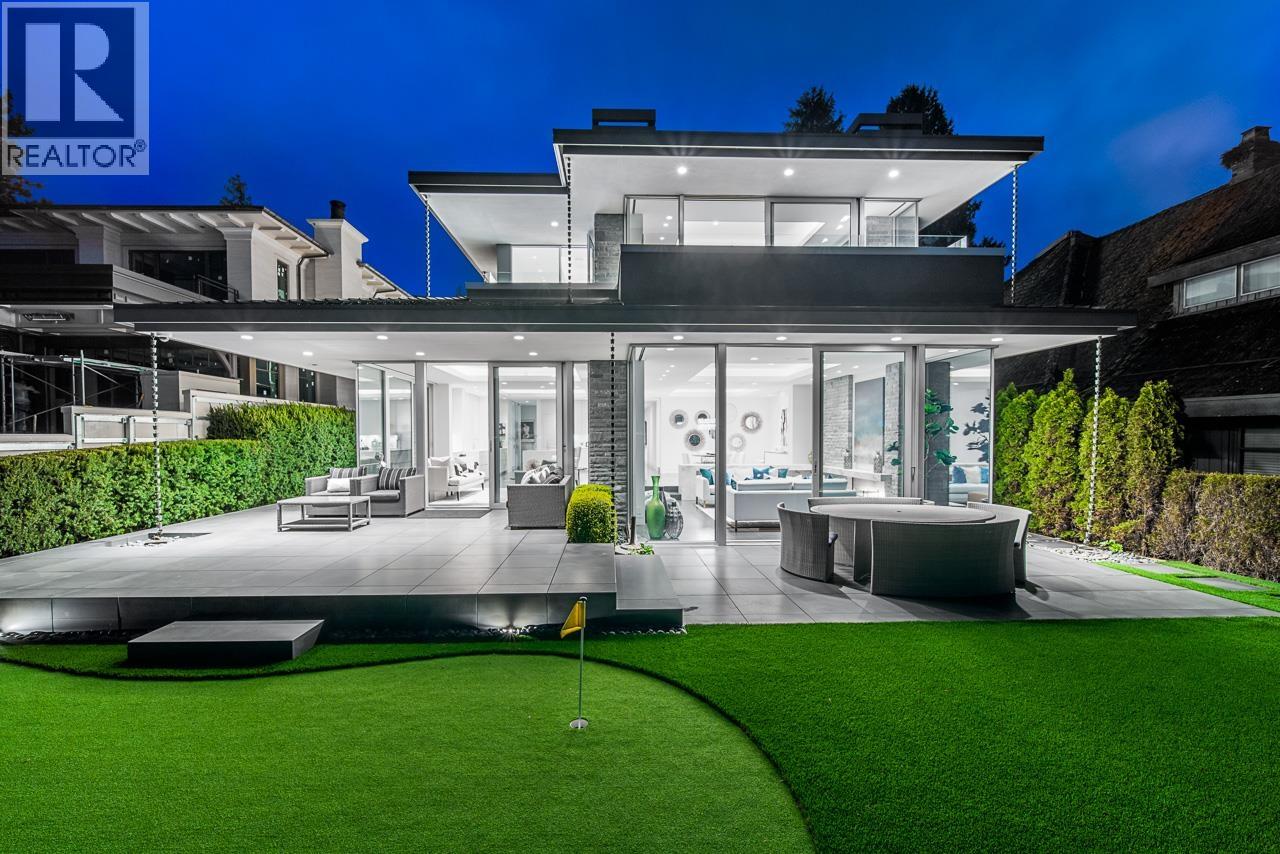 2878 BELLEVUE AVENUE, West Vancouver