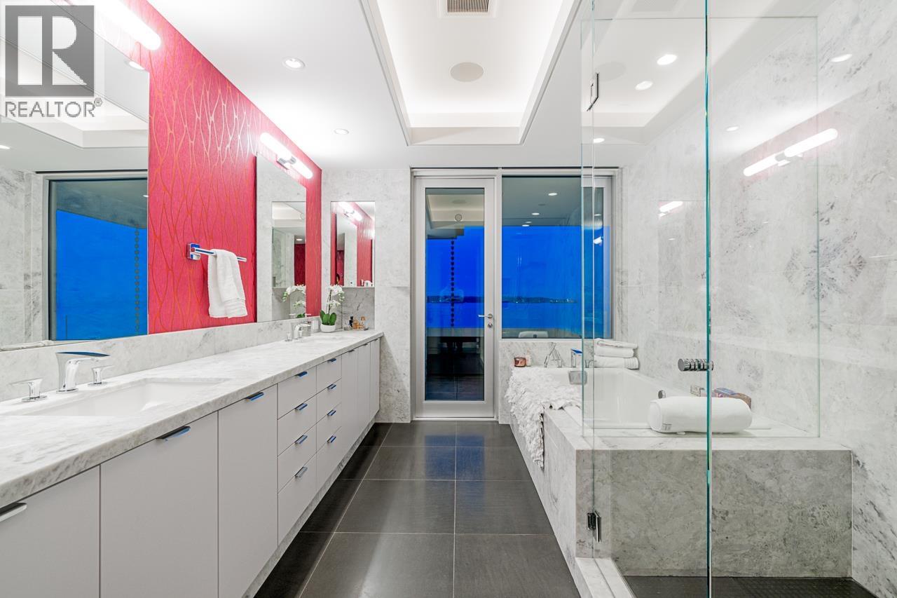 2878 BELLEVUE AVENUE, West Vancouver