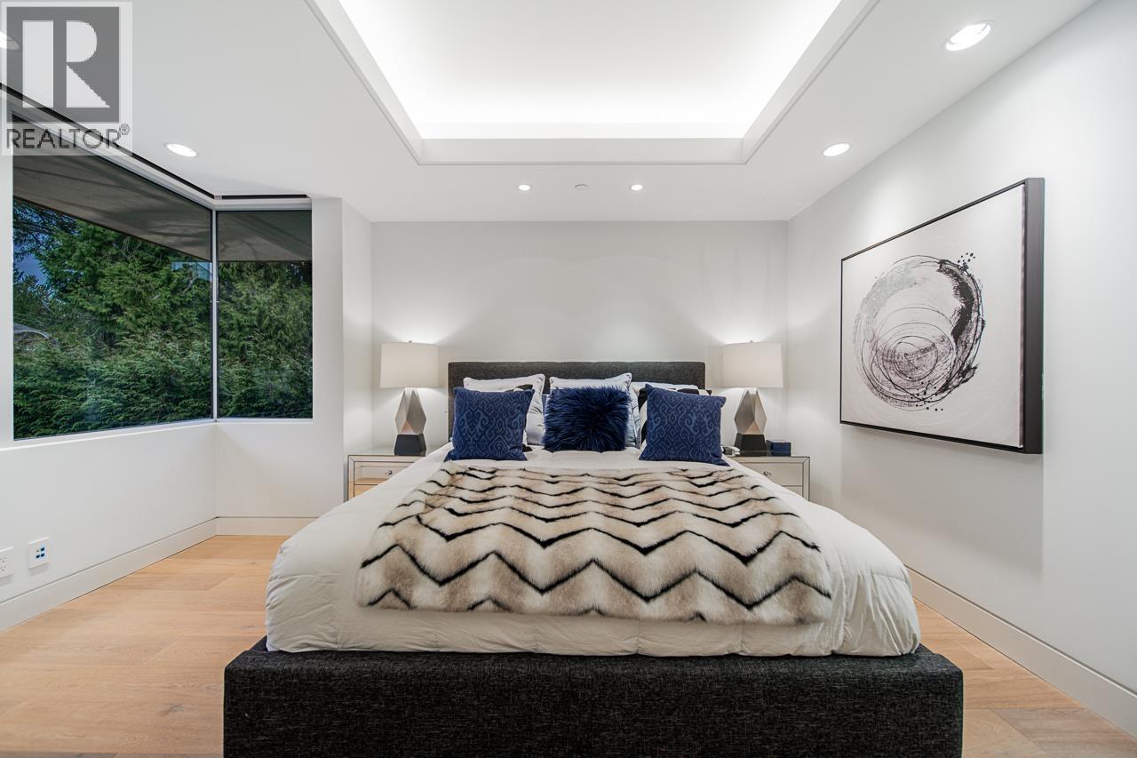 2878 BELLEVUE AVENUE, West Vancouver