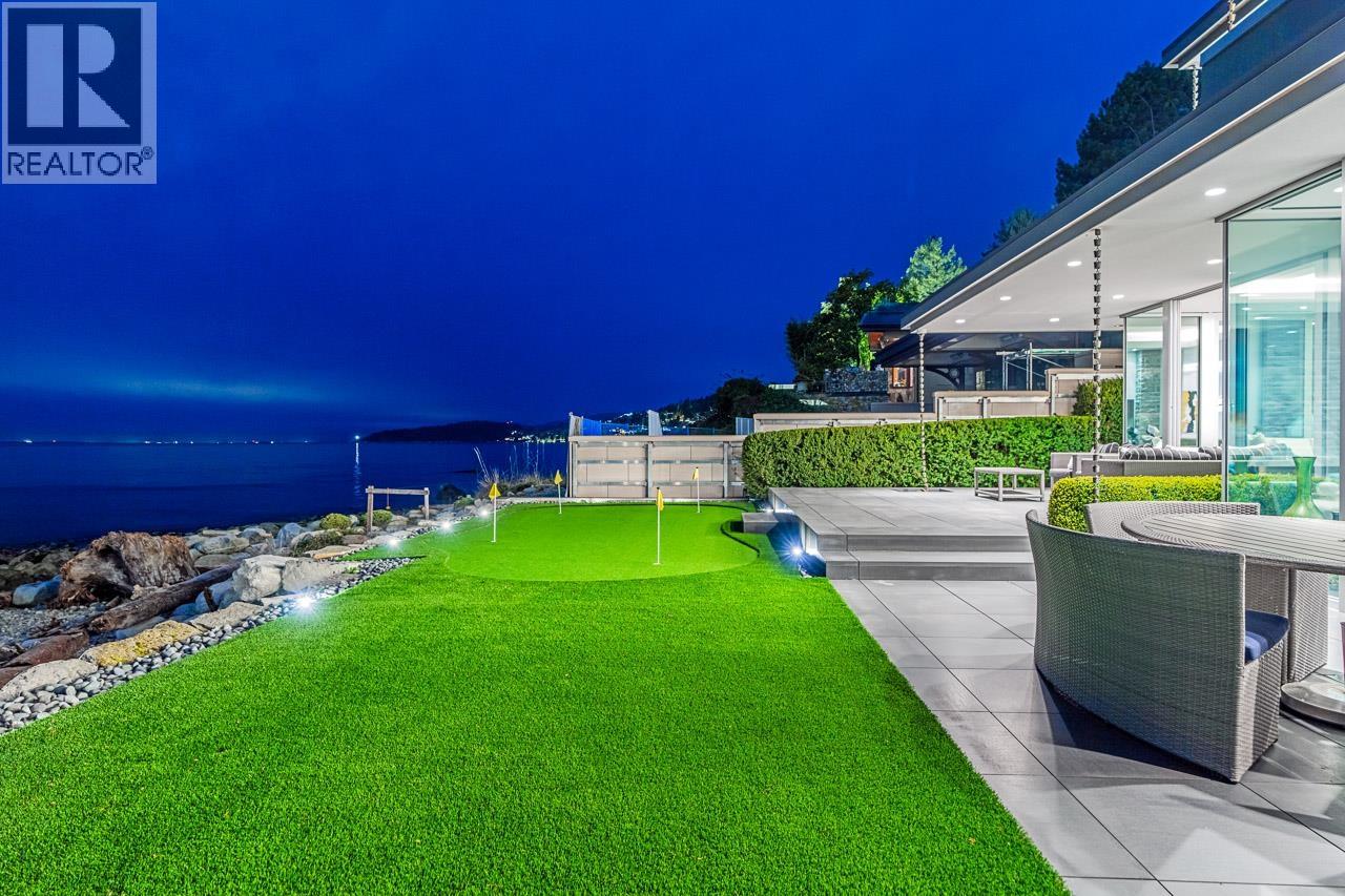 2878 BELLEVUE AVENUE, West Vancouver
