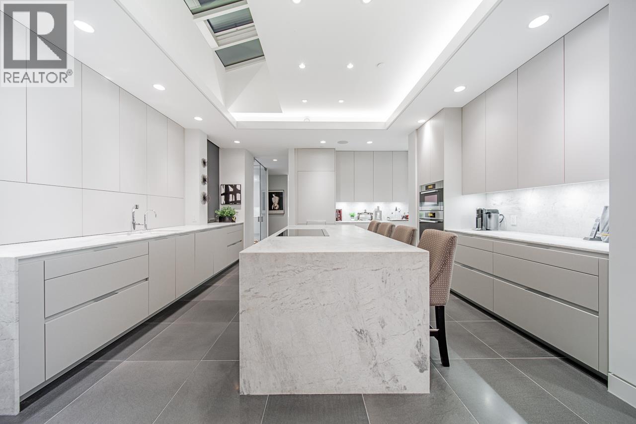 2878 BELLEVUE AVENUE, West Vancouver