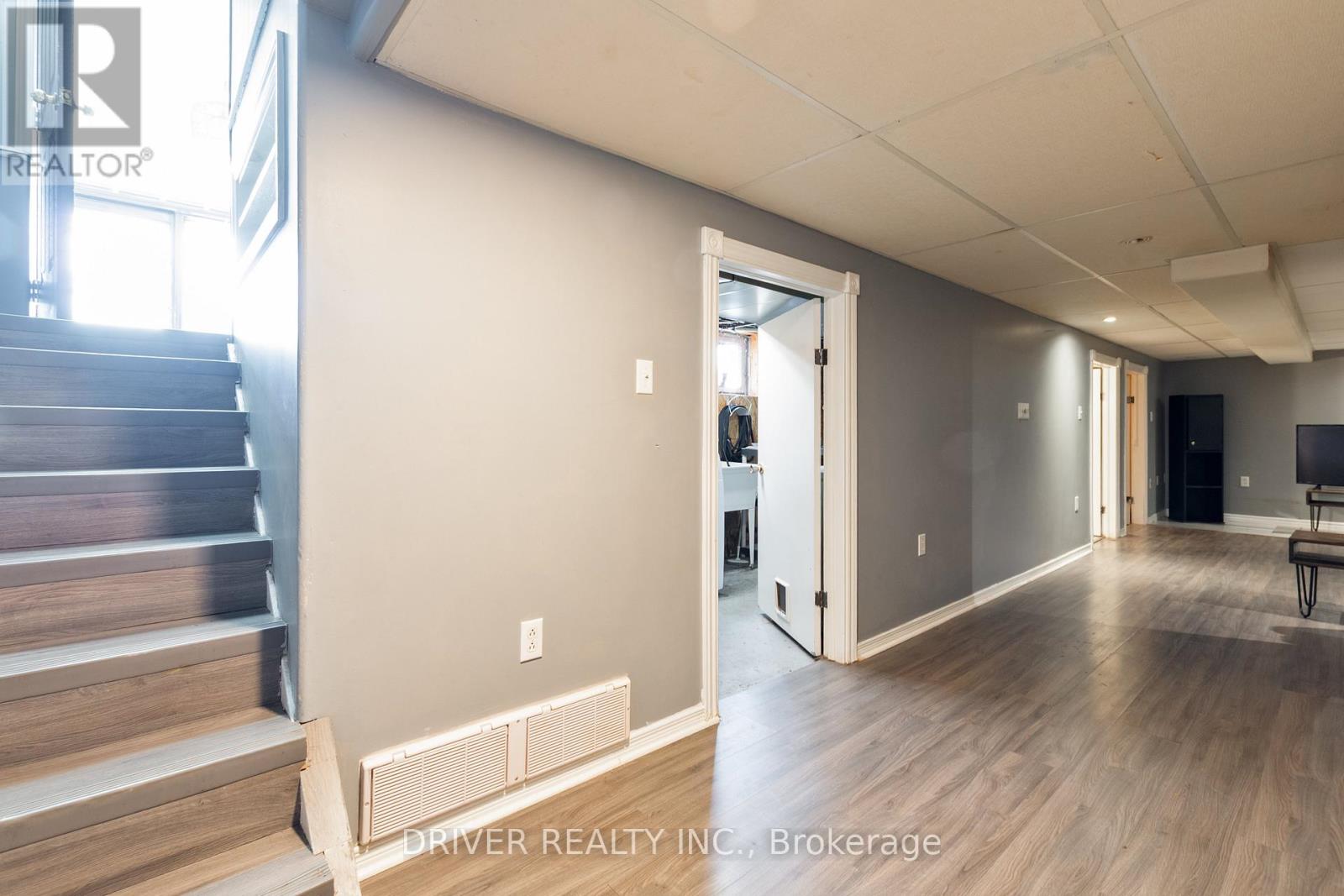 350 WARREN STREET - 30