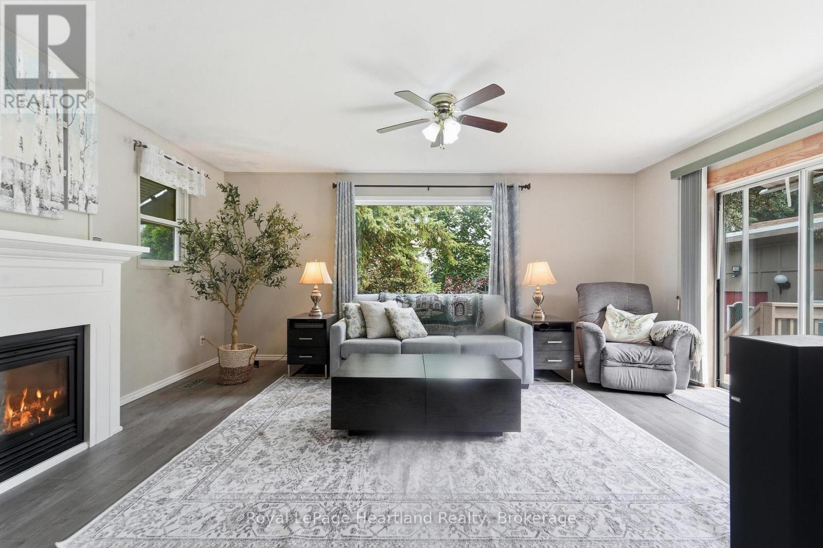 175 BROCK STREET - 13