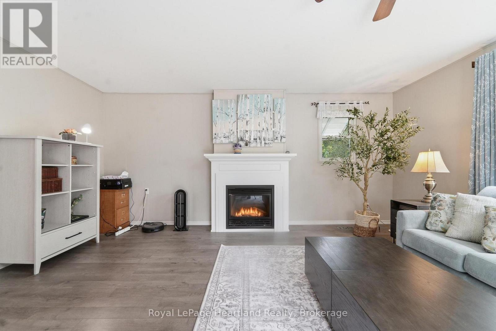 175 BROCK STREET - 14
