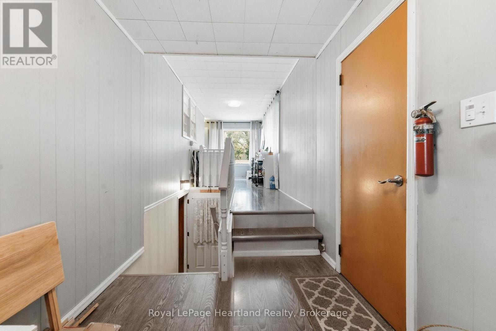 175 BROCK STREET - 19
