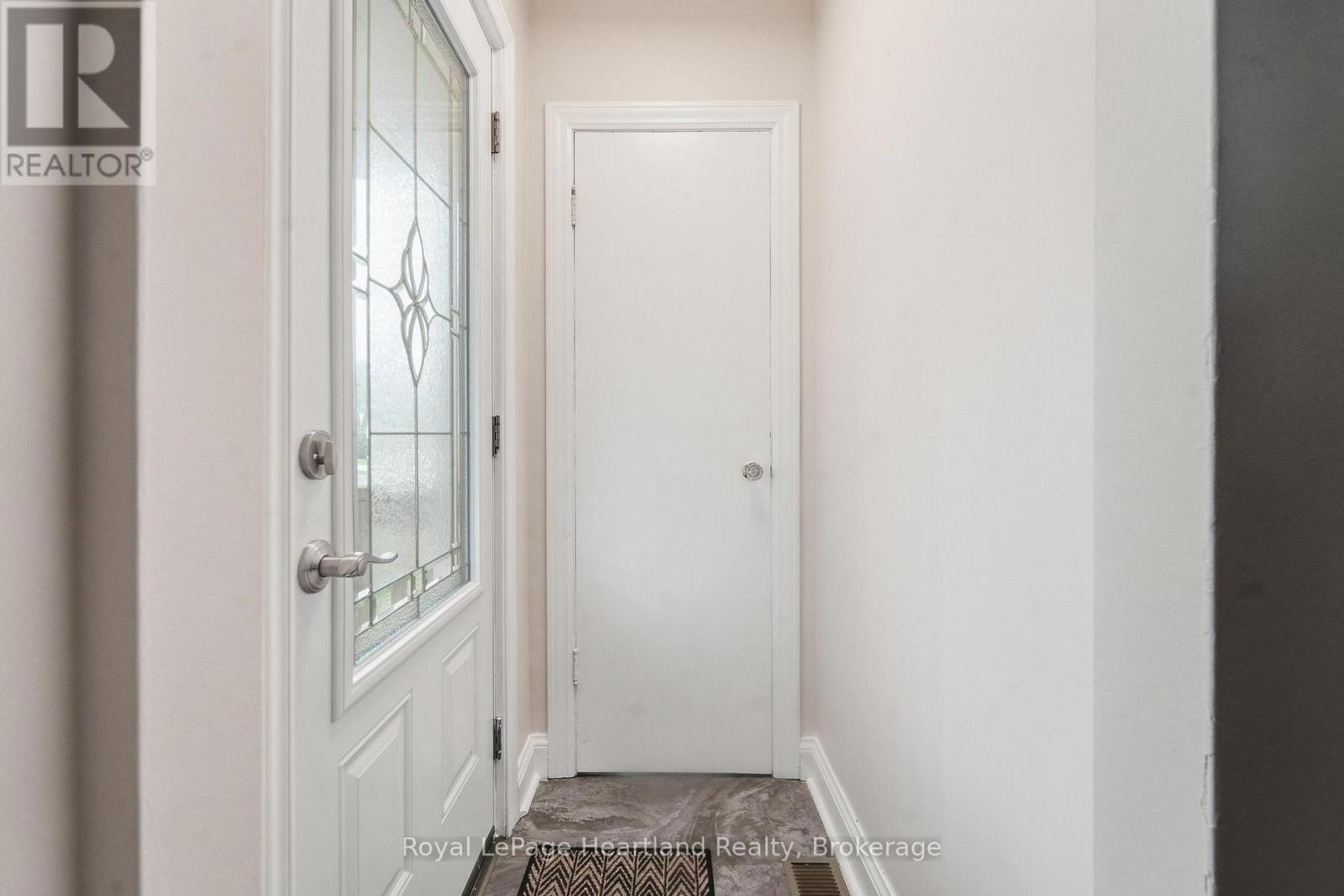 175 BROCK STREET - 2
