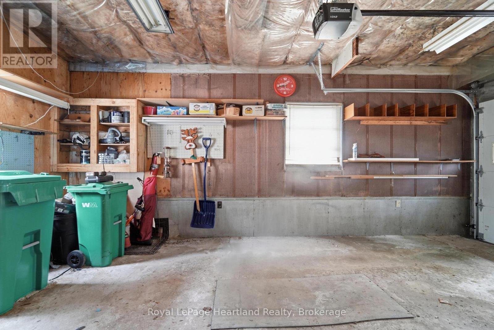 175 BROCK STREET - 33