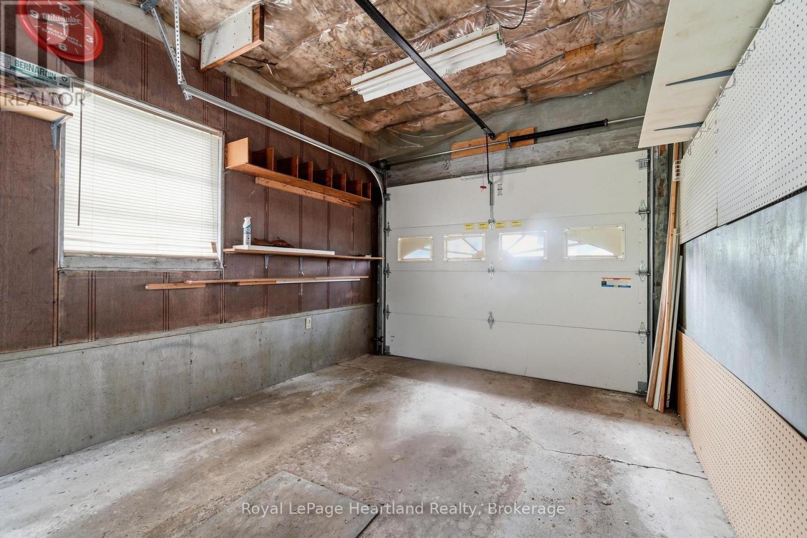 175 BROCK STREET - 34