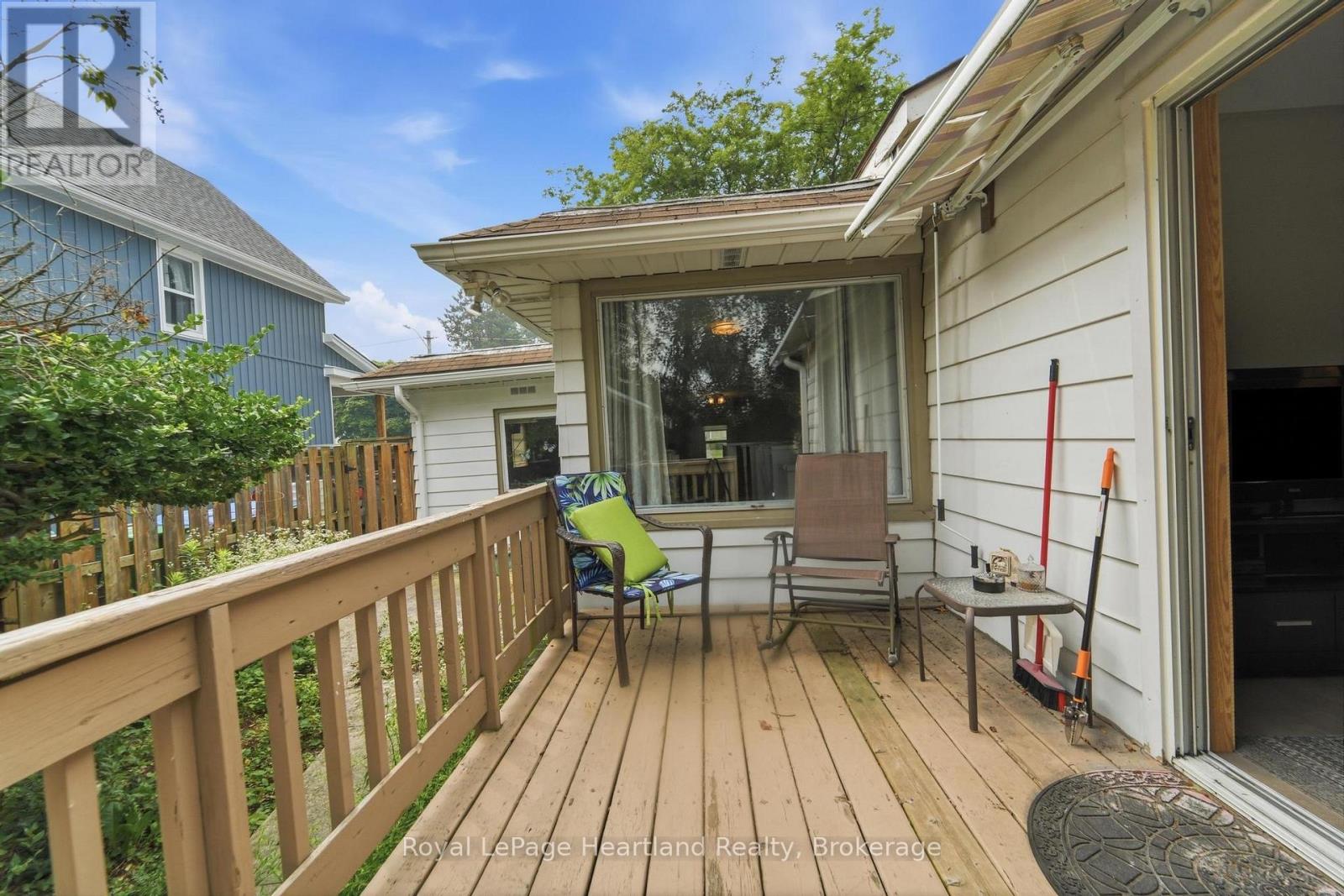 175 BROCK STREET - 37