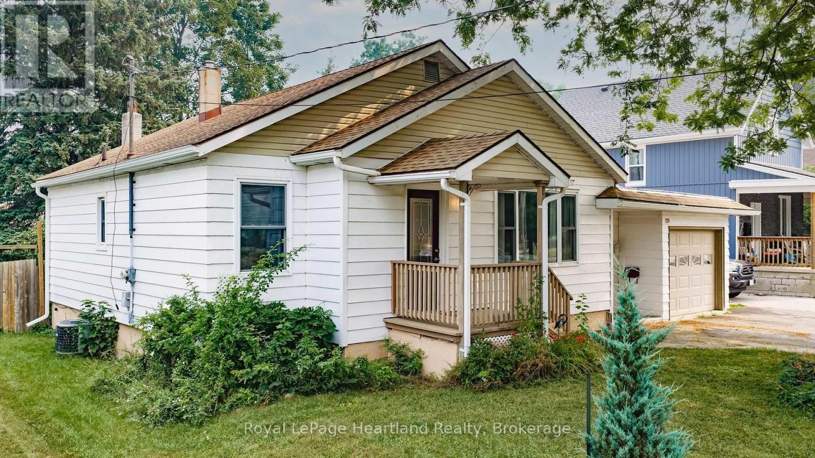 175 BROCK STREET - 39