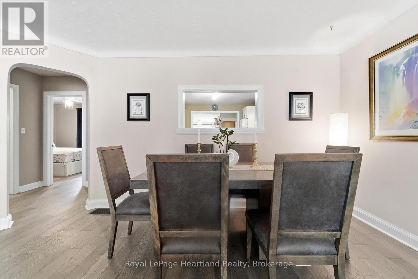175 BROCK STREET - 7