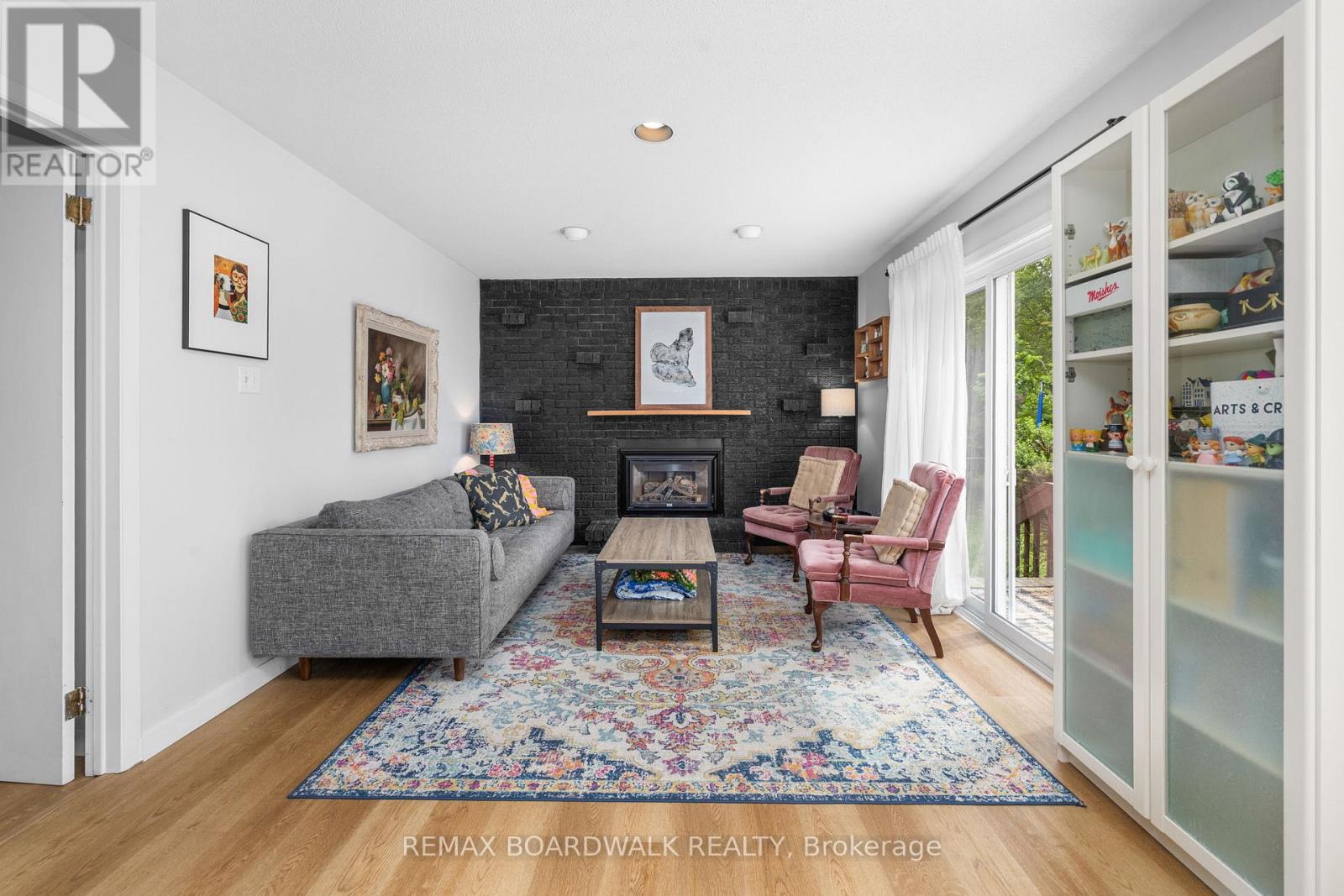 8 JESSIE DRIVE - 21