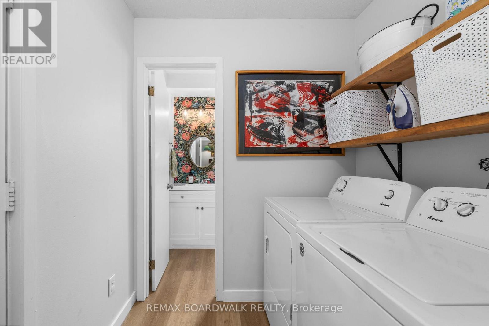 8 JESSIE DRIVE - 24