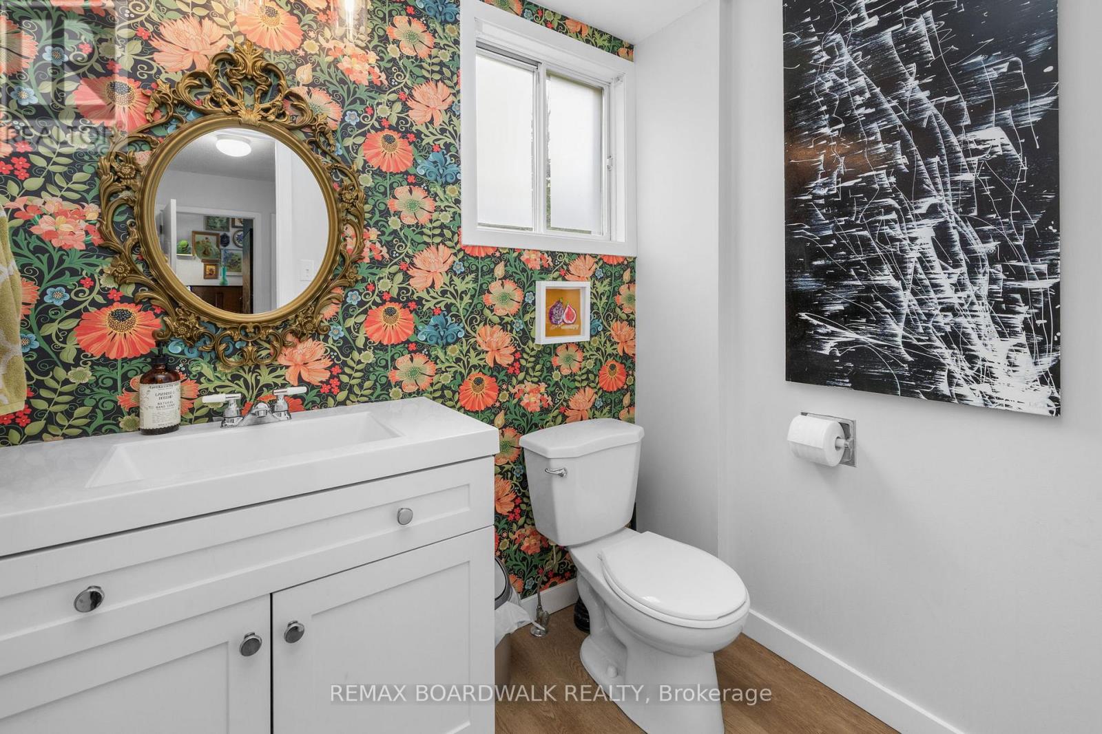 8 JESSIE DRIVE - 25