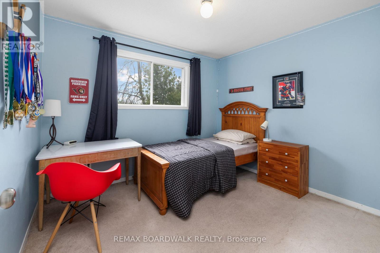 8 JESSIE DRIVE - 31