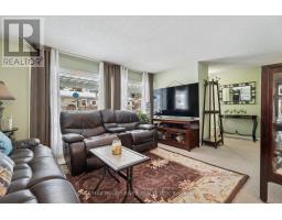 Bedroom 2 - 35 Hawthorne Drive, Innisfil, ON L9S1P1 Photo 6