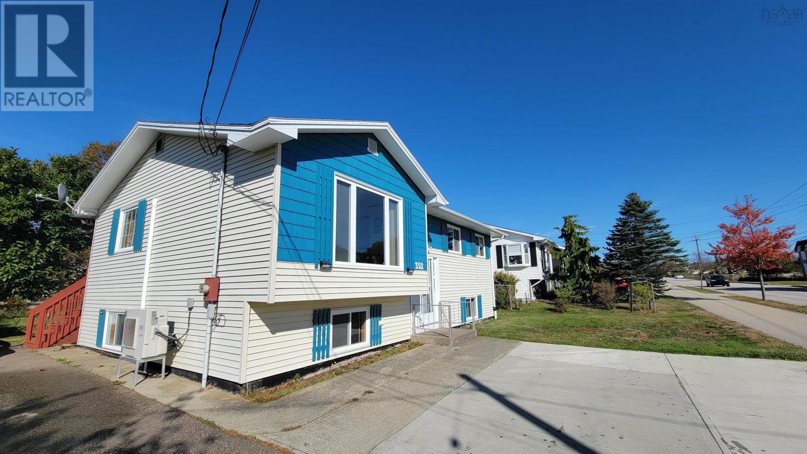 352 Pleasant Street - 2