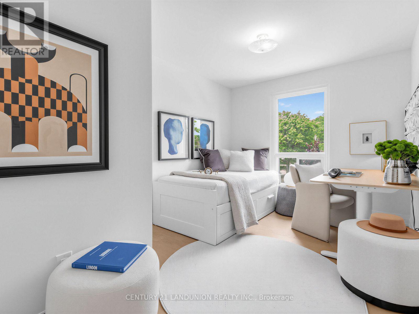 #56 193 MCNICOLL AVENUE - 31