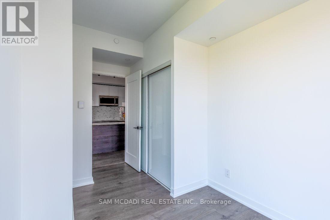 #801 5 DEFRIES STREET - Image 22