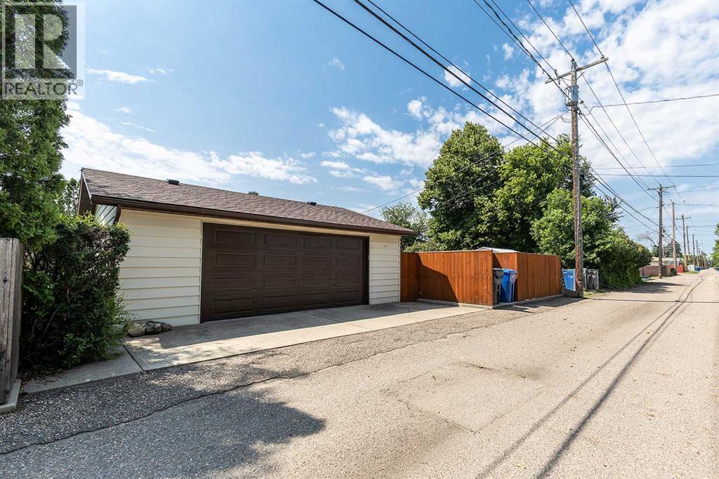 242 11th Street NE - 47