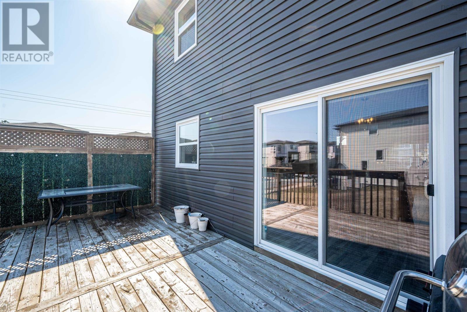 122 Onyx Crescent - 49