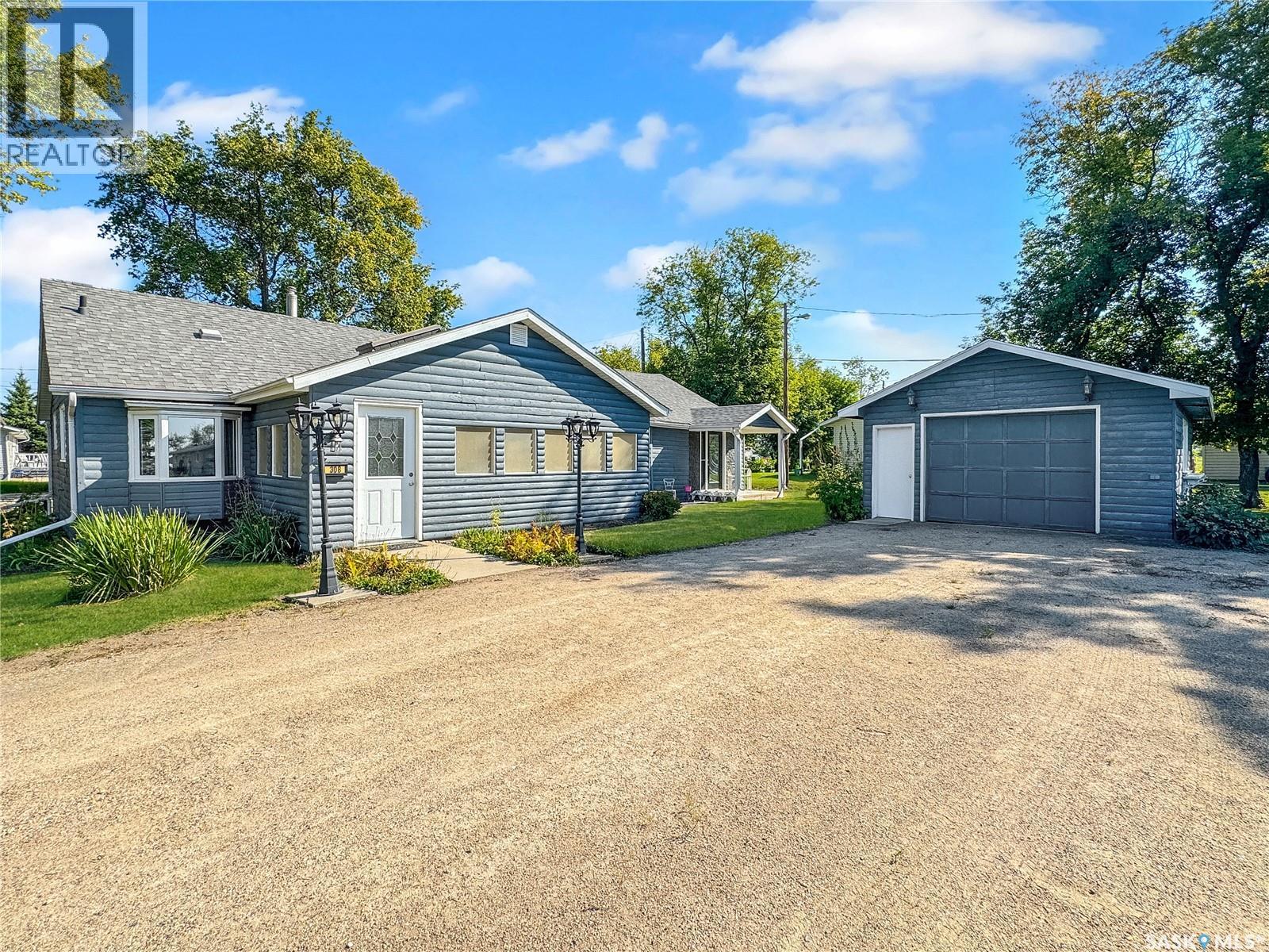 308 2nd AVENUE S - Image 3