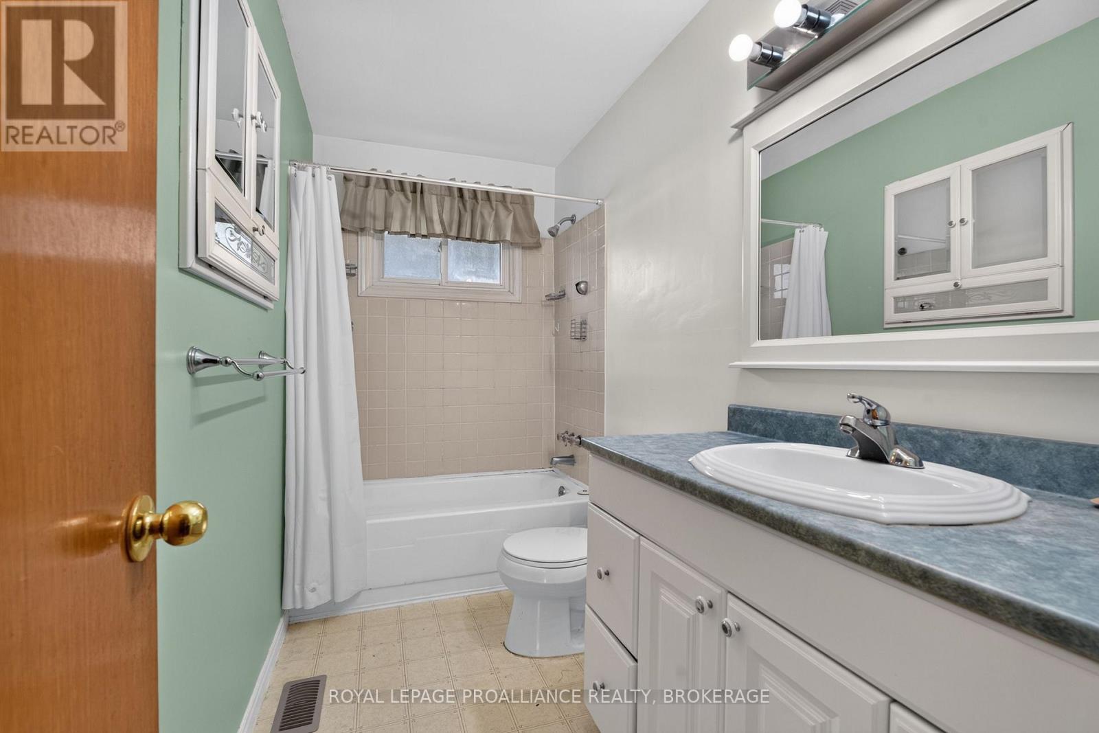 247 CHELSEA ROAD - 19