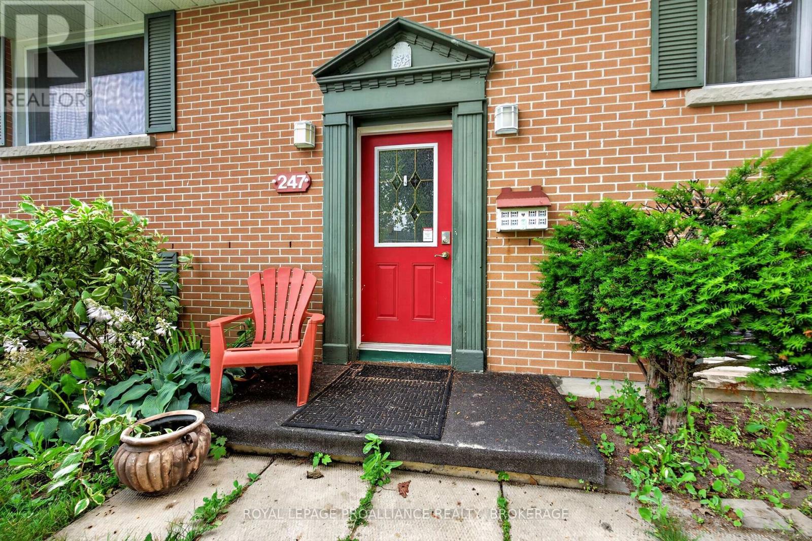 247 CHELSEA ROAD - 3