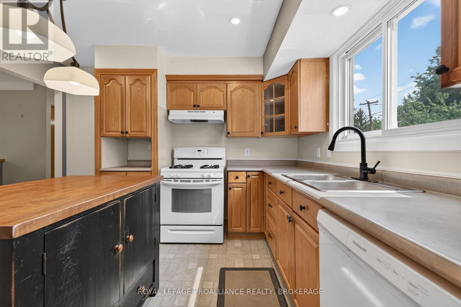 247 CHELSEA ROAD - 9