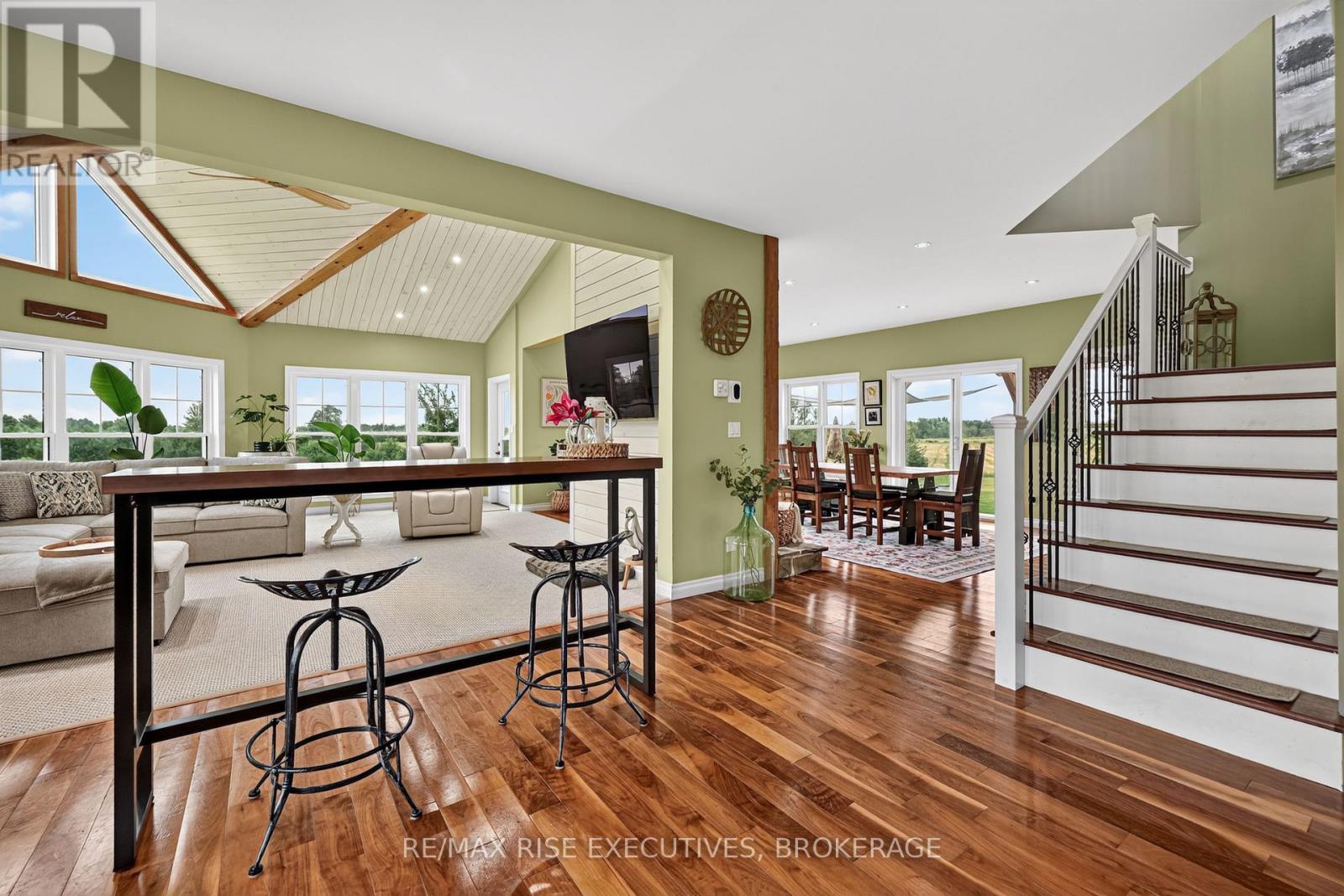 1058 WEEDMARK ROAD - Image 11