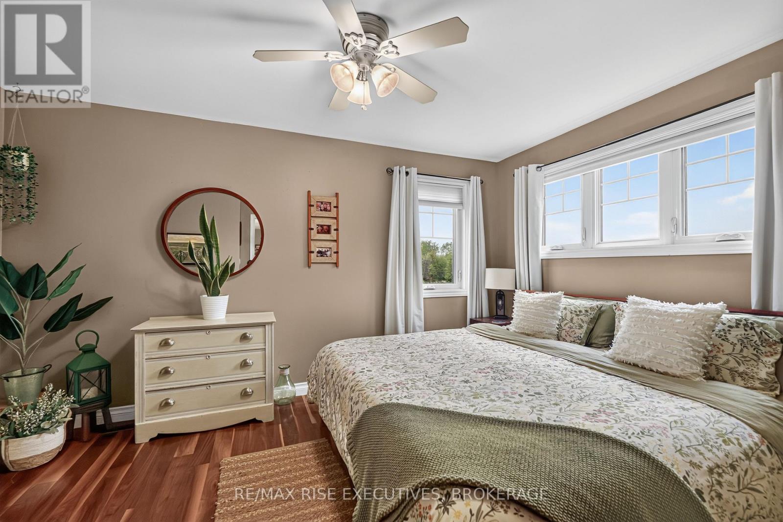 1058 WEEDMARK ROAD - Image 23