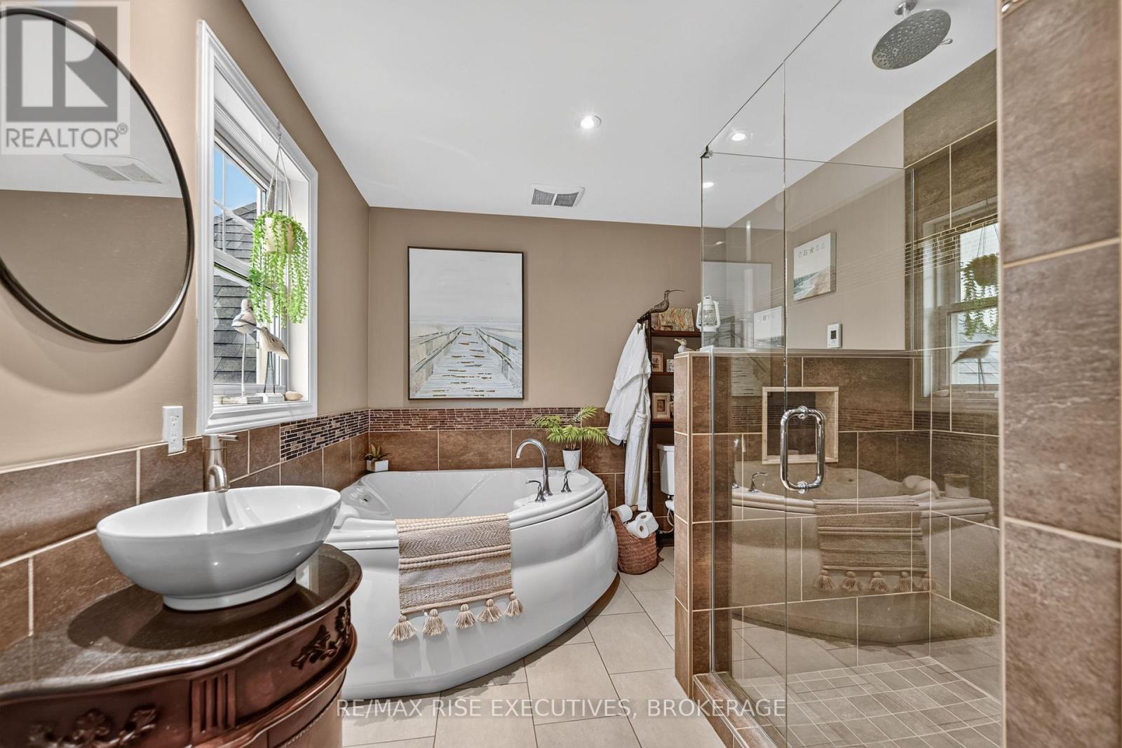 1058 WEEDMARK ROAD - Image 27