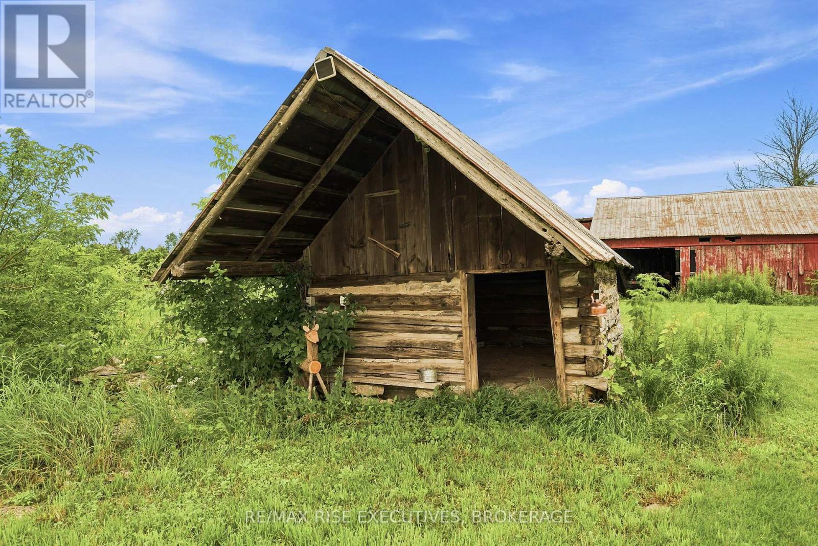 1058 WEEDMARK ROAD - Image 43