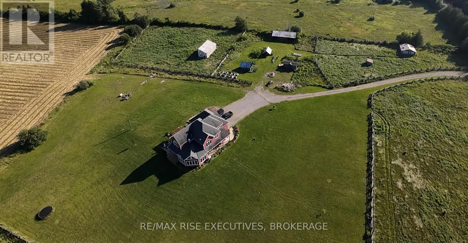 1058 WEEDMARK ROAD - Image 46
