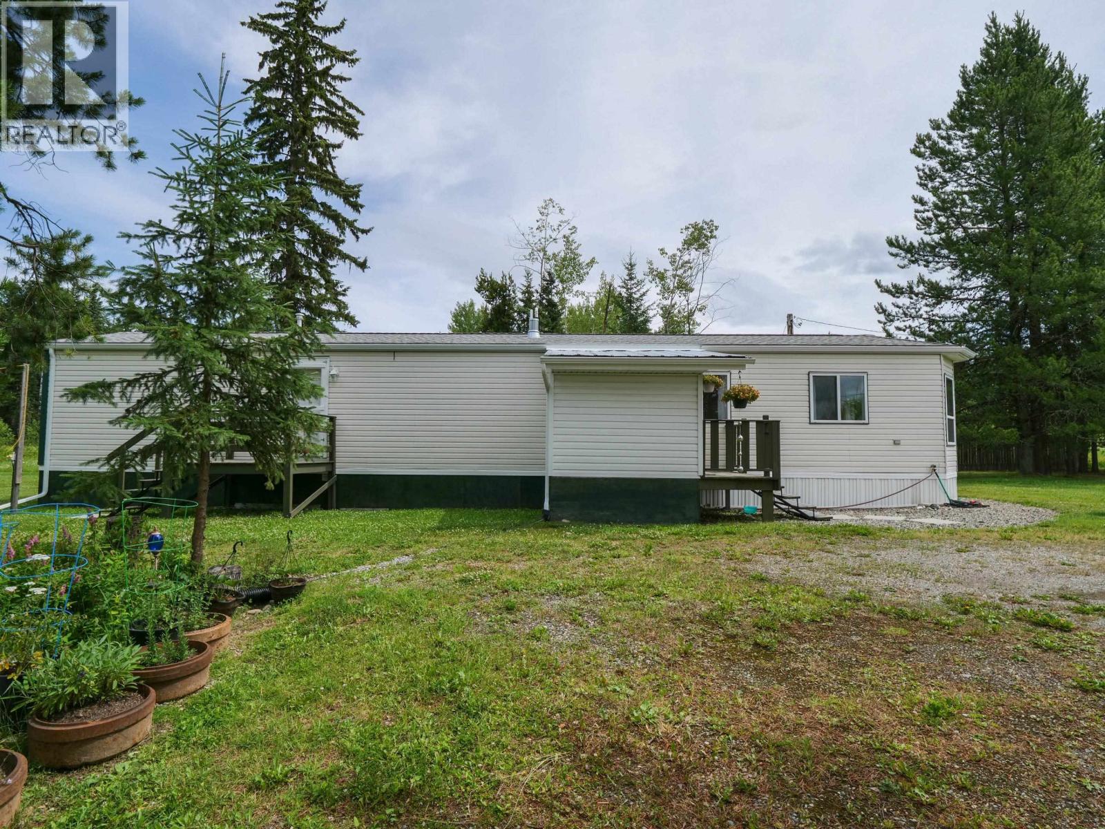 823 BARKERVILLE HIGHWAY - 23