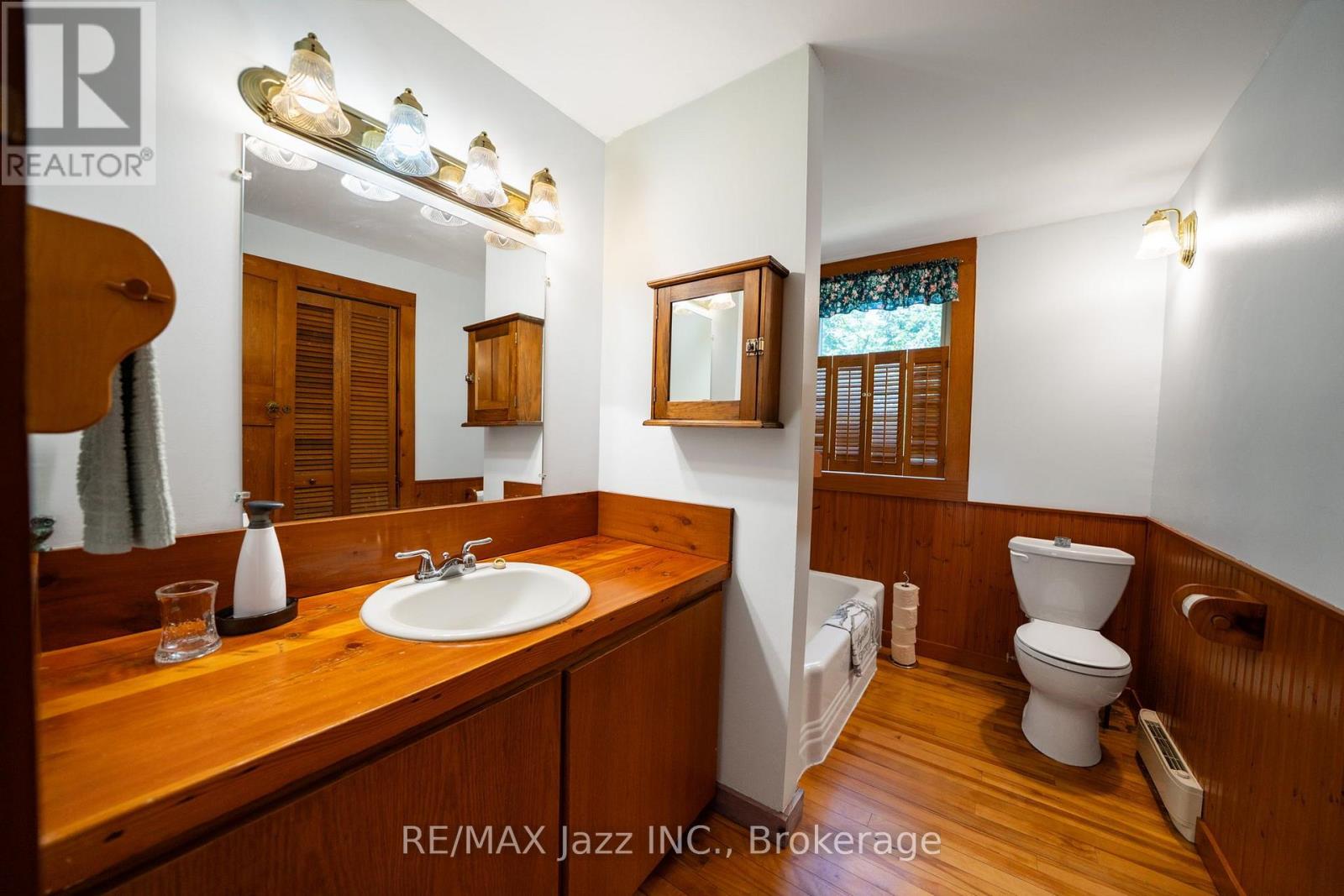 372 COUNTY RD 49 - Image 16